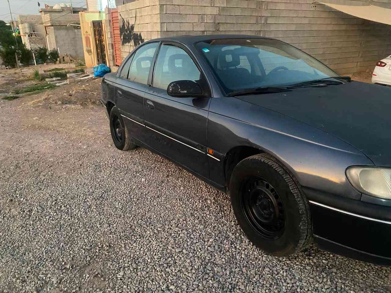 أوبل بزون موديل 95 سياره فول كير عادي بشرط كير مكينه جام كهرباء كشن كهرباء
مكينه 2000 مفتوح 
تبريد بلاد ثلج 
سياره بلاد لا ضربه لا صبغ لا خياس بيها جراد بونيد سقف

رقم سليمانيه بشرط تحويل 
سعر 36 بيها مجال 
اتصال ***********
عنوان خانقين بختياري
