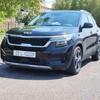كيا سيليتوز موديل 2023 السعر 145$وبيه مجال وارد امريكي حادثهه جاملغ ام...