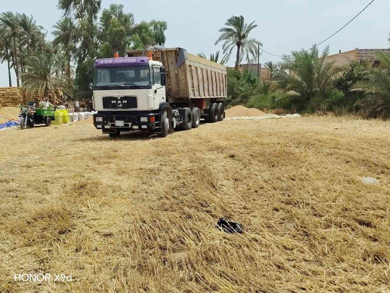 سلام عليكم مان للبيع مديل 91 كير ومكينه تجاره مجموعة نص جيف نفخ جاهز للعمل أي استفسار اتصال ***********
