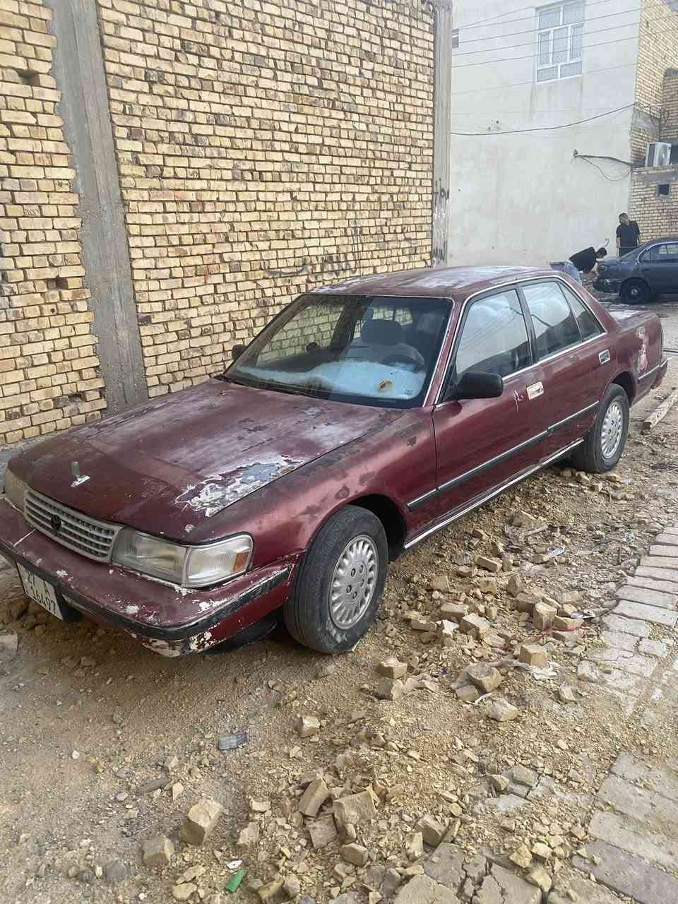 سلام عليكم خوان سياره كروسيده.  سياره عوزه صبغ وسمكره فقط سياره مكينه كير خير من الله  كفاله من العيب الشرعي بدون ضربه شرط بطاين وياه يوصلن هليام من الكويت مداور ثاني يوم رقم ذيقار  صاحب السياره ***********
