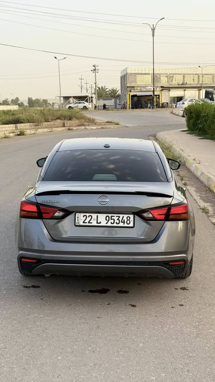 التيما  2023  SV
مرقمة اربيل هزة وسنوية جديدة 2031
ماشية  ٦٠  الف
• رادار امامي( تثبيت مسار مع مانع تصادم )
• رادار جانبي ( نقطة عمياء )
•رادار خلفي
• تشغيل عن بعد 
•كشن كهرباء
• بصمة مع بصمة ابواب 
• شاشة أبل كار بلي واندرويد اوتو 
• حساسات خلفية وقوف ذاتي
• كاميرا دوارة
• ويل كب

قطعة وحدة صبغ فقط وشبرين بارد 

صور الحادث والسونار مرفق بالمنشور .. 

مكان السيارة ديالى / خانقين 
السعر  ١٤٩ وبي مجال 
***********
