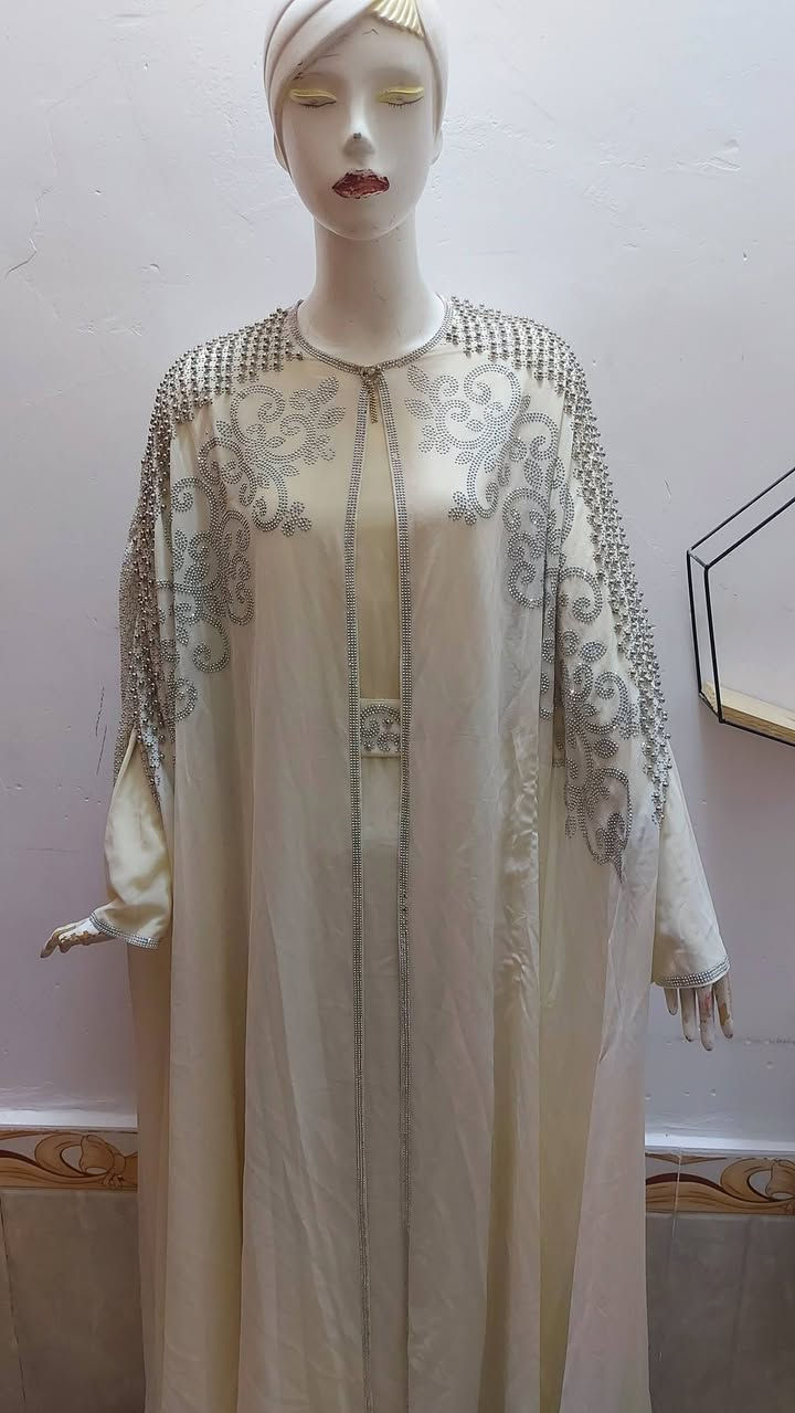 هلوو بنات
قفطان اوف وايت 3ساعات ملبوس فقط قياس 50يلبس 48 
ماخذته ب75 اريده ب50مع التوصيل 
يوجد خدمة توصيل لجميع المحافظات العراق 🇮🇶


**إذا كنت صاحب هذا الإعلان وتريد حذفه لأي سبب، رجاءا أرسل رسالة إلى الدعم الفني**