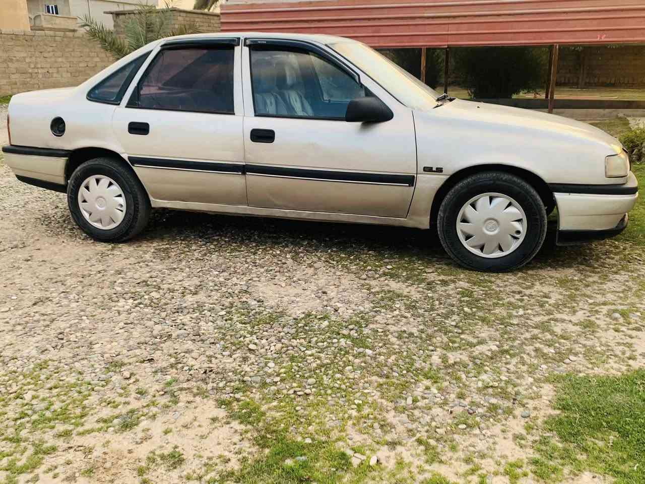 السلام عليكم 
اوبل موديل 1990حجم 1600شرط كير محرك صدر شرط وتايرات نضاف للستفسار ***********
***********
