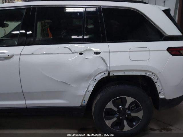 ياالله
السلام عليكم جيب كراند شيروكي 4XE 2024 وارد امريكي

مرقم بغداد سنوية باسمي

Jeep Grand Cherokee 4Xe 2024 2.0L

         حجم المكينه : 2000  تيربو + هايبرد + بلك ان 

المسافة المقطوعة :33 الف ميل  

الحادث موضوح بالصور + كلير الجاملغين من امريكا 

         الايرباك والشاصي سليم ولغد سليم 100‎%‎ 

#مواصفاتها

1.شاشه 

2.بصمه

3. تشغيل عن بعد

4.دمام خلفي

5.كشنات جلد

6.كشن السايق ميمري

7.كشنات كهرباء

8.صندوك كهرباء

9.حساسات خلفيه

10. قطع تبريد 

11.اشاير بالمري

12.تعدد وضعيات القيادة

13.رادارات 360

14.رادار امامي

15. بنوراما فتحتين

16. كير ماوس

17. نظام منحدرات

18. كشن تدفئة

19.ويل كب كروم 
السعر 305 ورقه 
هاتف *********** .
