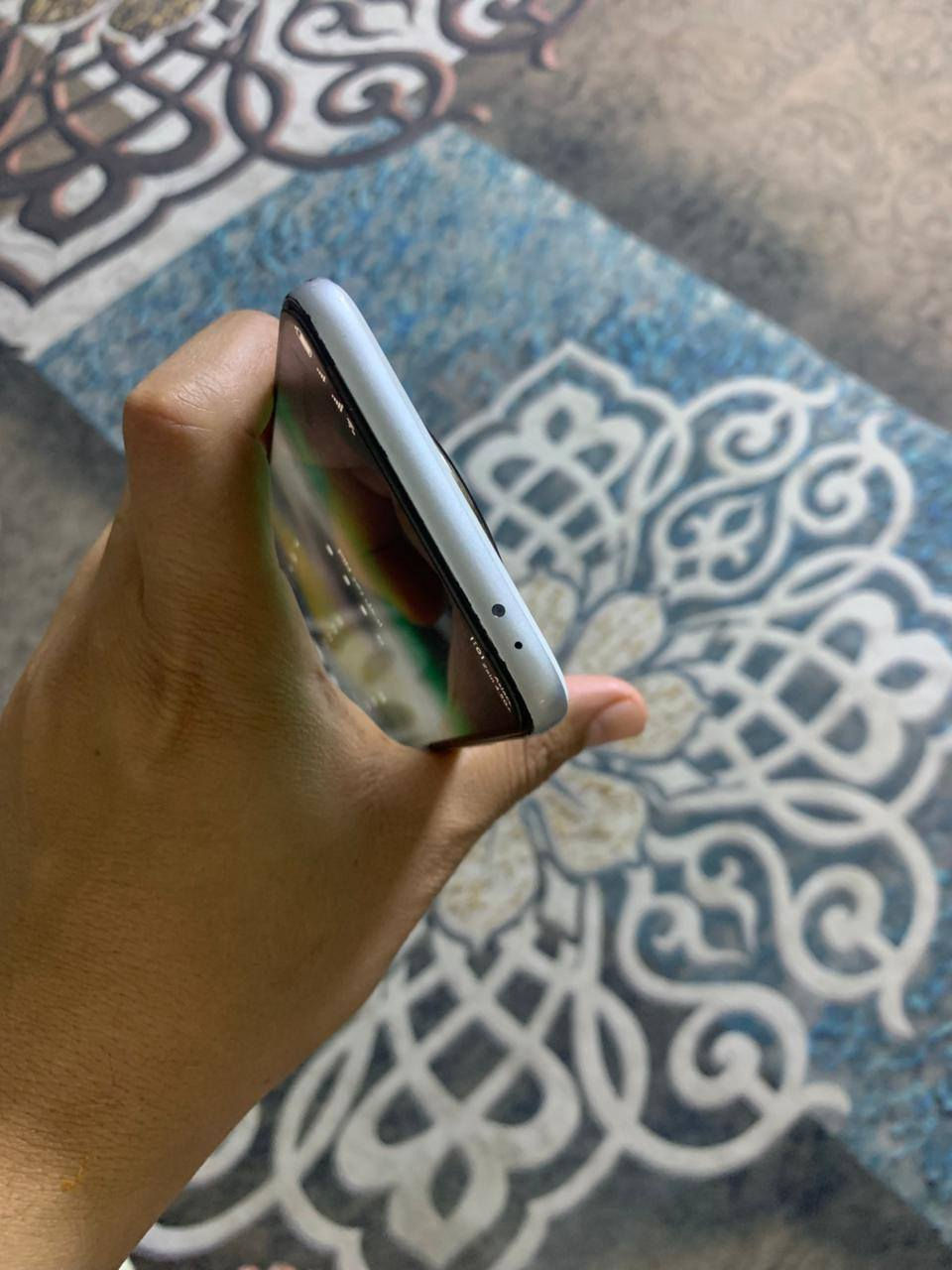 سلام عليكم عندي جهاز للبيع  هونر  x9cسمارت ذاكرته256جهاز نظيف وعل فحص عنوان بغداد الحريه  الثانيه سعر جهاز 180وبي مجال للاستفسار ***********واتساب او عل خاص
