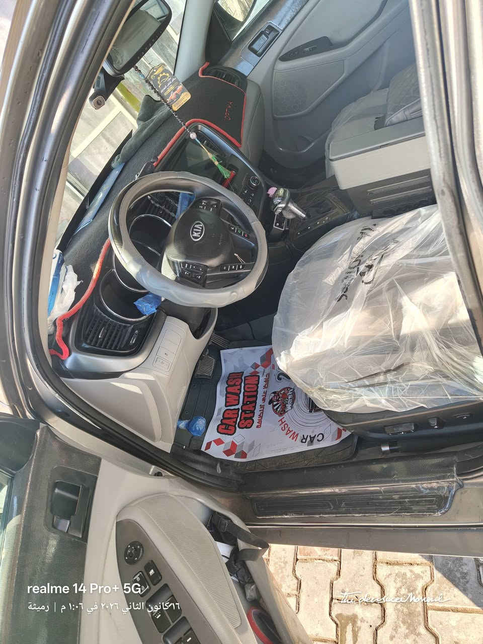 السلام عليكم 
اوبتيما  2013  امريكي  
حلوه وجاهزه  من كلشي عدى معجون اشبرين  باب سايق  وبنيد مصبوغ حادثهاا فقط بنيد  السياره احلا من الصور
المواصفات
مكينة 2400 
عداده مملعوب بي دك جرص  على 120 
كشن كهرباء 
تحكم مرايه كهرباء 
تبريد ثلج 
اشاره بلمري 
تحكم ستيرن جهتين 
لايت زينون 
لد نهاري 
كامره خلفيه حجم كبير + حساس خلفي 
ويل كروم حجم 16 + تخم تاير جديد 
حداديه  وصدر جديد 100/100
ارضيه جلد 

رقم المثنئ  الجديد بأسمي تحويل ثاني يوم 
سيارة جديده بحاله الوكاله بلعافيه ع الياخذها 

مكاني السماوه 

رقم صاحب السيارة  ***********
