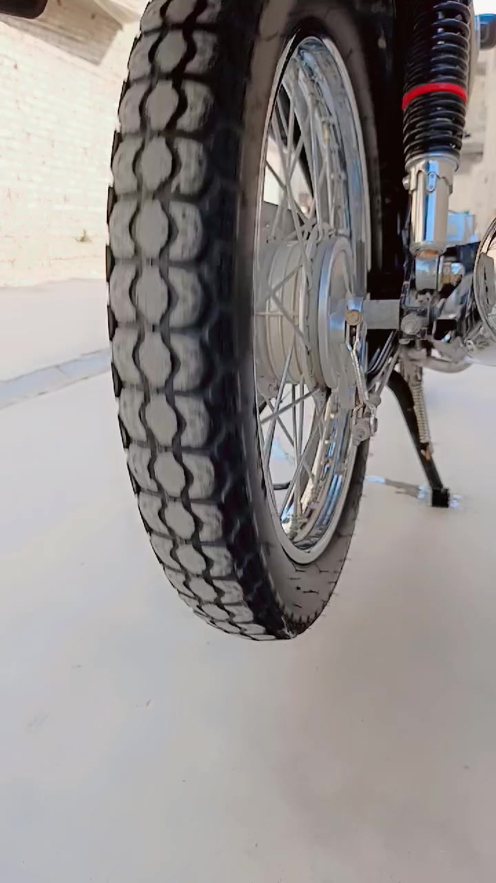 سلام عليكم شباب دراجه لبيع مديل  25 سكنرمكفوله من كل شيء دك وبيك خيرودلل***********
