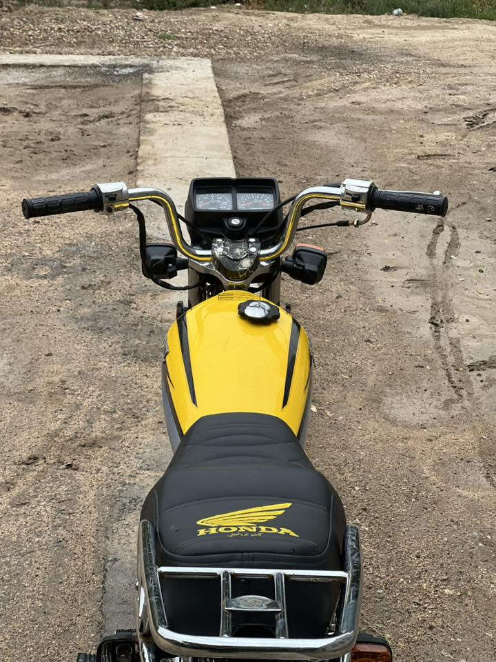 للبيع نامه تعمير صارله4اشهر
شاصي أوراق استساخ  مديل 2025

جاهزه ماًًمنقصه شي كهربائيات جاهزه كله شغال

السعر:700🚨

الرقم:*********** المكان الرميثه
