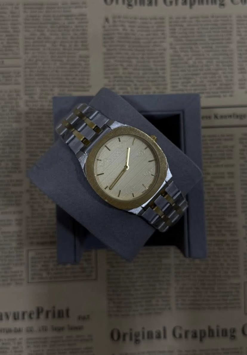 كوجي مطابق للاصلي ذهبي مطعم بفضة قفل فراشة وزن متوسط سعر ٢٠ الف


**إذا كنت صاحب هذا الإعلان وتريد حذفه لأي سبب، رجاءا أرسل رسالة إلى الدعم الفني**