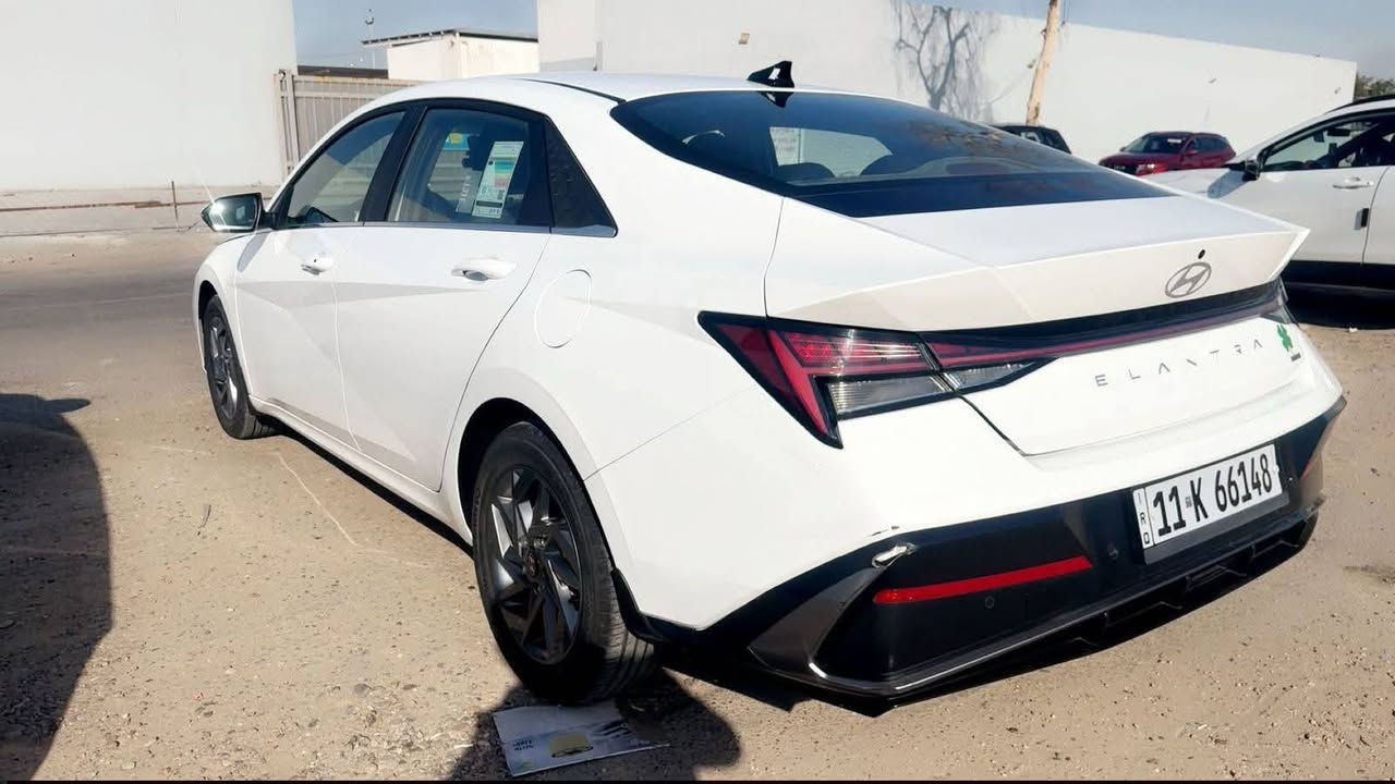 السلام عليكم
النترا هايبرد 2025 اخت الزيرو 
بأسم شركة استقطاع مباشر من موظف 
فول مواصفات 1على 1 رقم بغداد 
مكان السيارة بغداد الزعفرانيه 
للاستفسار الاتصال على 
***********
