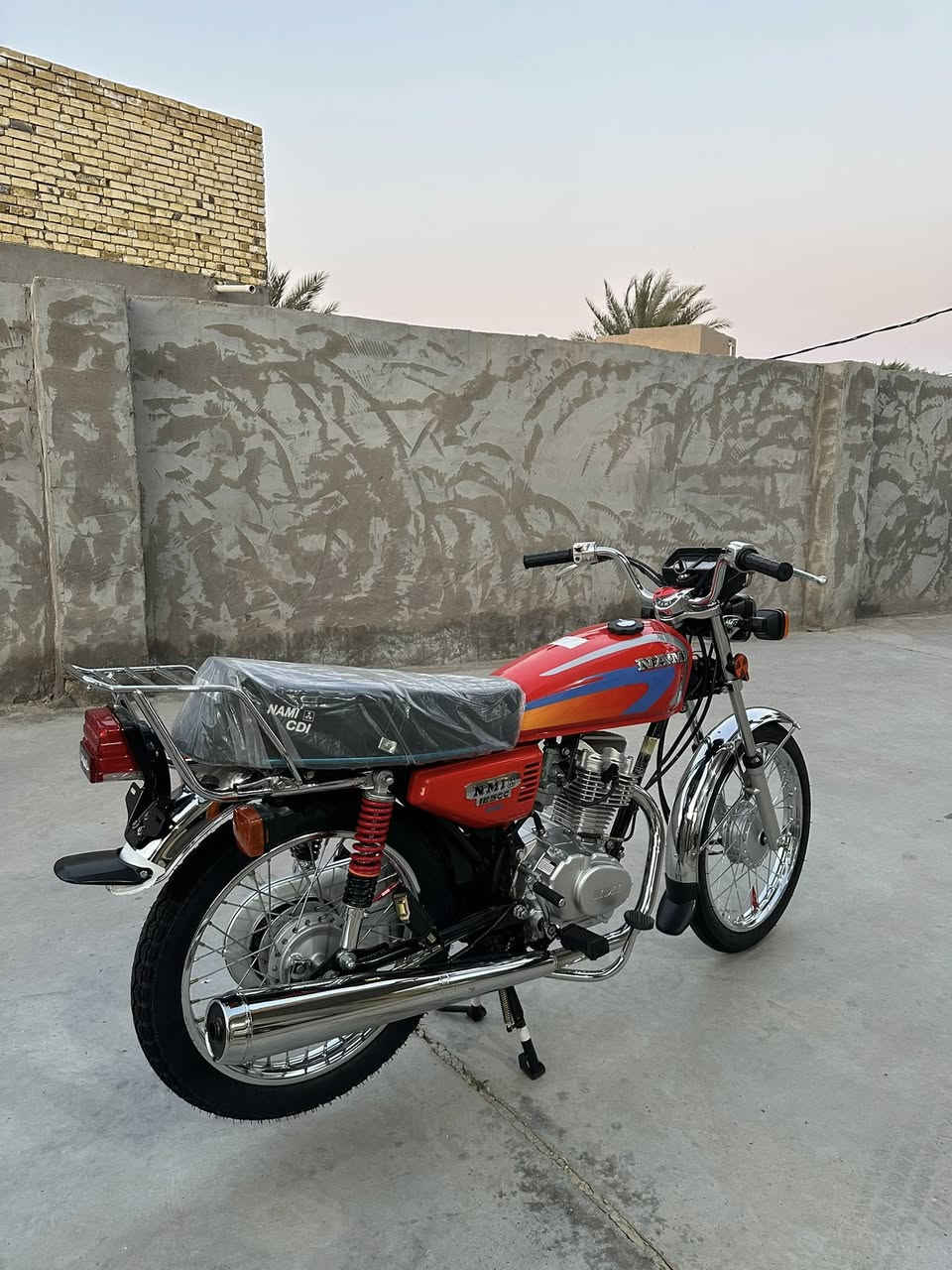 السلام عليكم دراجه اصلي شلامجه وكيل مديل 23 رقم تحويل ثاني يوم سعر خاص لأتعبني مو شراي 
اتصال ***********
