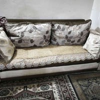 كنب • ١٠ مقاعد • للبيع