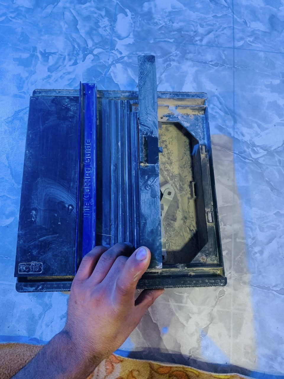 سلام عليكم كتر كص مال سراميك كلش حلوه وعمليه صناعه الي تفيده يدخلي خاص متوفر منهم 2 بس


**إذا كنت صاحب هذا الإعلان وتريد حذفه لأي سبب، رجاءا أرسل رسالة إلى الدعم الفني**