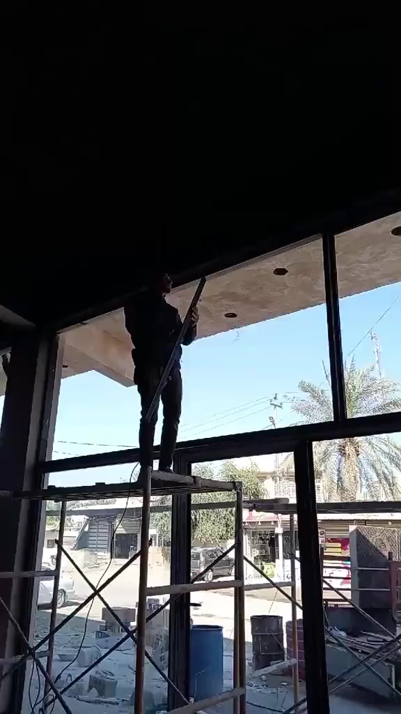 الاخويين للزجاج والمرايا
نعمل كافة الأعمال الزجاجية العادي والمقسى 10 ملم و G60 والالمنيوم ونعمل كافة المحلات والواجهات التجارية والبنايات موقنا بابل. 

للأستفار الاتصال عل الارقام التالية.
*********** سيد حسن
*********** سيف القريشي
