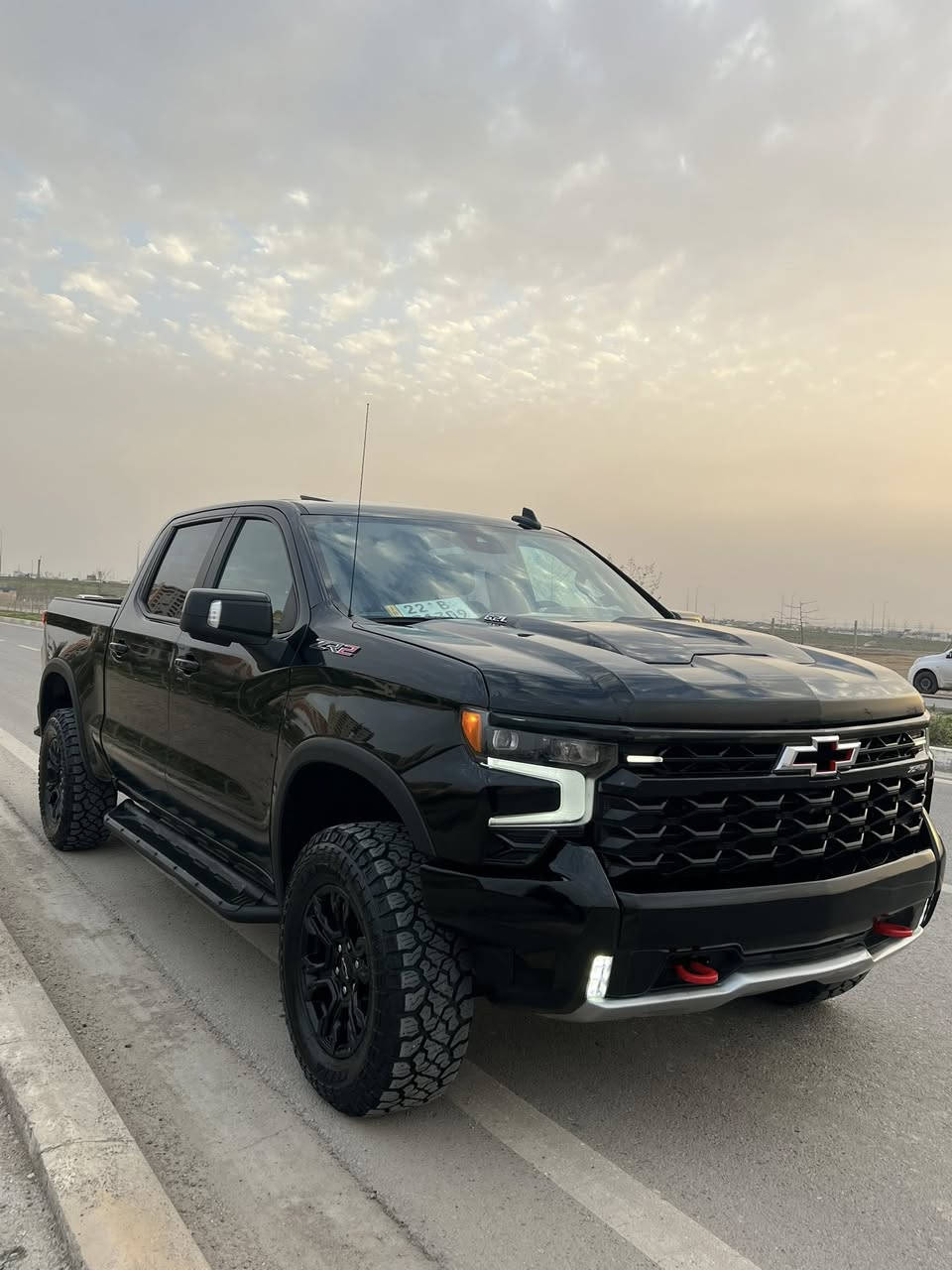 سلامو حليكوم سلفرادو ZR2
موديل ٢٠٢٢
8سلندر 6200
كير مكينه مكفول 
شانسي مكفول
سياره بدون سبوخ بابين مبدل بيلادي 
ماشي ٤١٠٠٠ميل 
ره قه م اربيل نه فس ليوم تحويل 
فول فول ماسفات 
سعر٣٨٨بيها مجال 
***********واتص اب فيبر
***********
