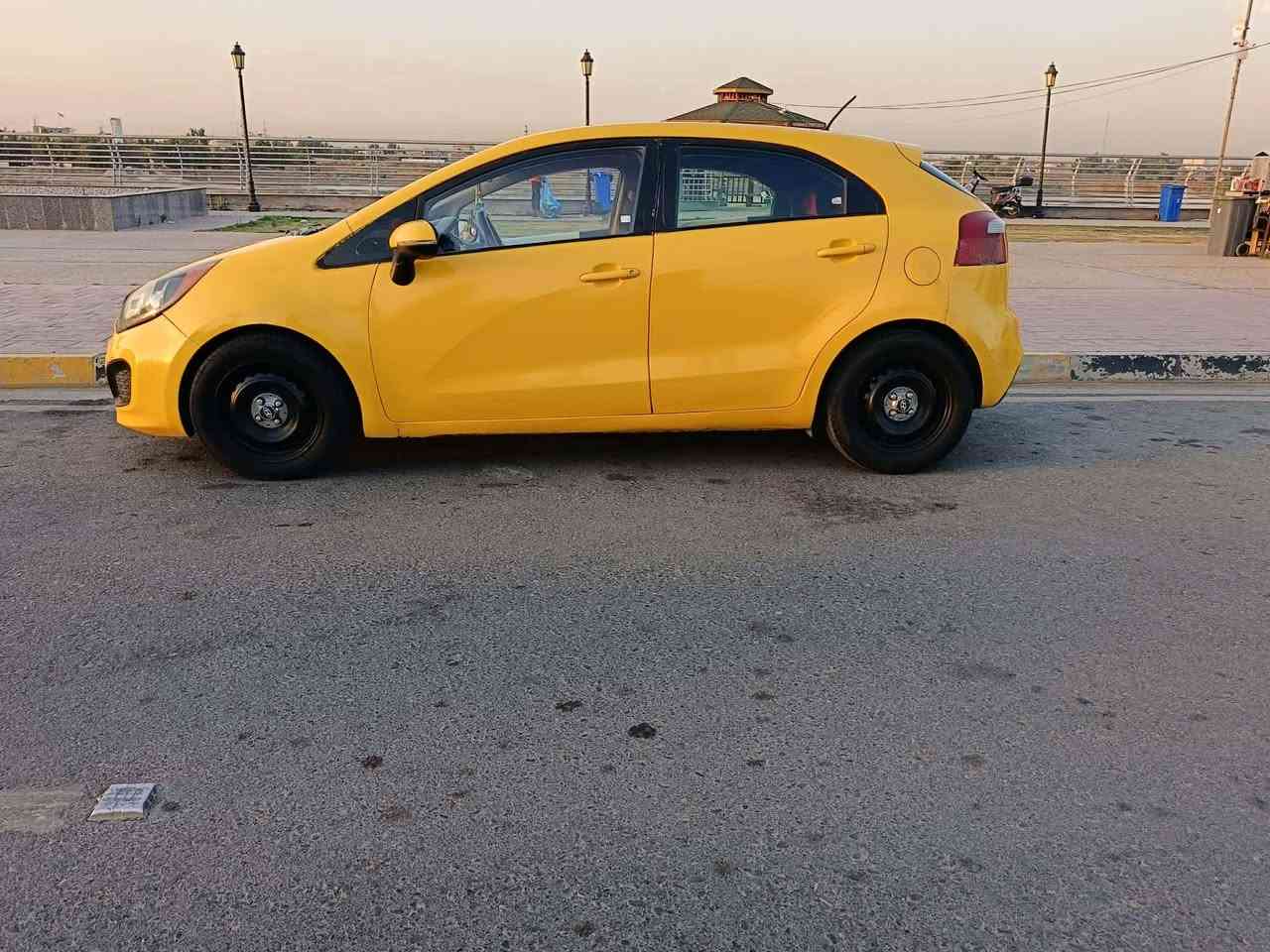 ريو منغولي أمريكي موديل 12 سنوية ورقم جديد بسمنا محرك بداية صرف كير شرط اتو وعادي ضررها بأمريكا  دوسا صفحة السايق ومعجون تلكيطات تكسي وأربع اصابع ب تكمه يم السايق سعرها 75$ وبيها مجال قليل.
مكلف بالنشر اتصل ع راعيها شيف ياسر ألألوسي 
***********
