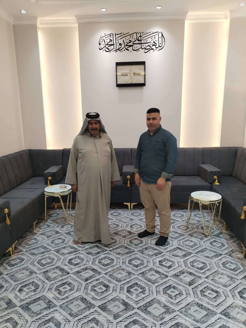 اللهم صل على محمد وآل محمد بفضل من الله تم انجاز العمل تسكام درجه اول خشب جام روسي بلوك بليود 16 ملم من اجواد انواع الاسفنج المميز و الاقمشة التركي ضمان 5 سنوات إلى مضيف الخال ابو نوار ستار الحاج شاكر نوير الكيم مضيف العامر بأهله ان شاء الله تلفون *********** العنوان الجديد شارع ال مرسول محاور مشروع الماء نعمل كافة الموديلات الصاج وآلزان المصري والمودرين @إشارة
