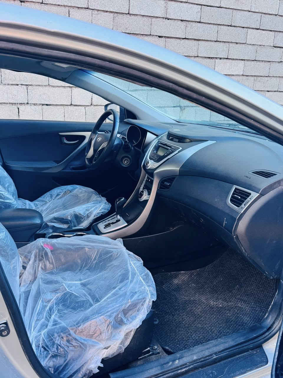 السلام عليكم
(الانترا مضلع كص ادوات بدون ارقام

(البارحه كملت)

موديل2011

محرك كير شرط

صدر تايرات 4 جدد

جاهزه مابيها نقص

تبريد تدفئه شرط

(فول نضافة شرط)

تحكم استيرن 

نظام ايكوو

كير 6 نمر عادي اوتو 

بعد بيها مواصفات

السياره كلها شغاله

جاهزه من كل النواحي 

(للبيع او مراوس بمكصوص)

السعر45وبيها مجال

اتصل***********

اتصل***********

📍صلاح الدين بيجي
