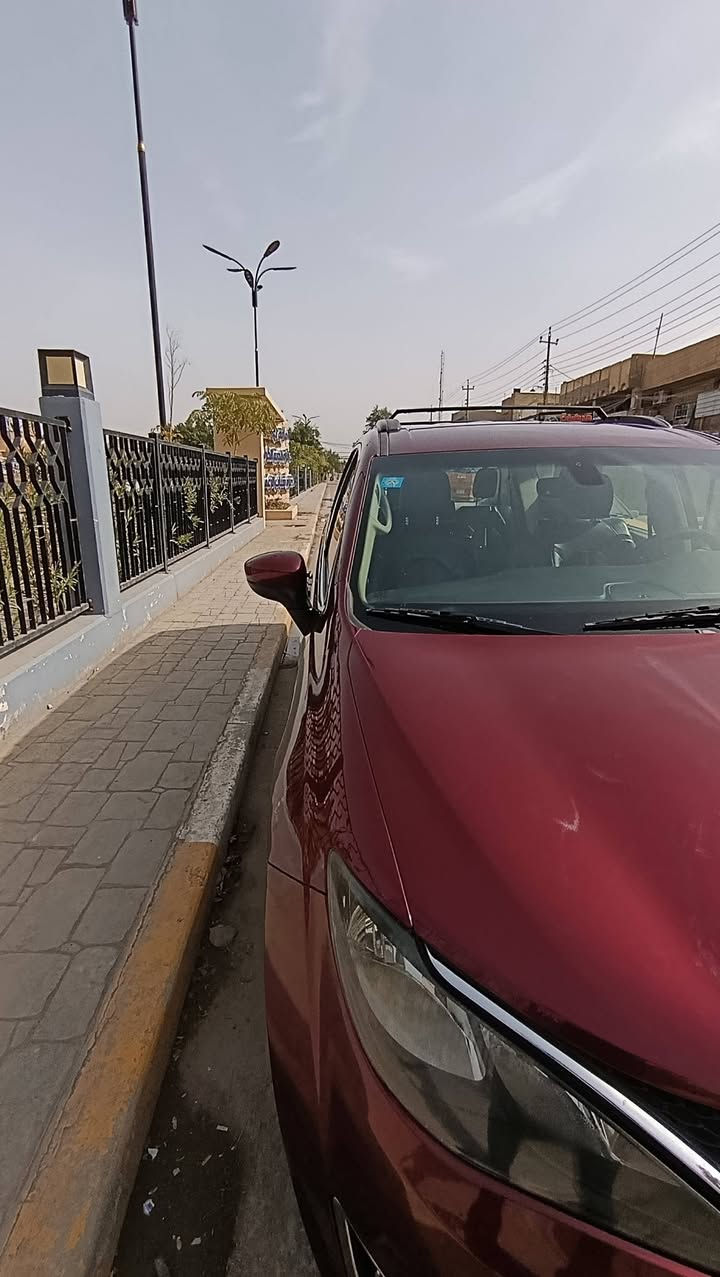 بسم الله الرحمن الرحيم 
باسفكا موديل 2020
مواصفات
ابواب وصندوق كهرباء 
تشغيل عن بعد 
كير ماوس 
هاند بريك بصمه 
توقف ذاتي اثناء الرجوع 
تبريد ثلاث قطع 
كشنات جلد 
ابواب بصمه 
ابواب فتح غلق ريمونت تحكم عن بعد
كرسي السايق كهرباء 
مثبت سرعه 
مكينه 3600
السياره جاهزه بسمي رقم بغداد دولي 
رقم الشاصي 2C4RC1DG8LR163923
حادثها خارجي 
السياره خاليه من التبديل كل القطع اصليه ليبل واحد 
بيها قطع صبغ اثر شخوط وتوحيد لون وعندي صور قبل الصبغ ابيع صبغ صفحتين 
للتواصل ***********
