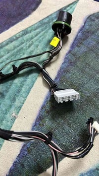 عدسات لايت النترا 24 و 25 وضفيرة وكارت وكارت سكن كلهن تفصيخ جديد 07712...