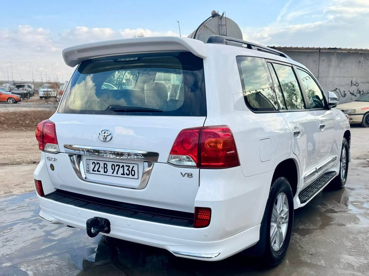 سلاو توێتە لانگرۆز GXR V8 2013
سیارەکە زۆر زۆر جوانە هیچ نیە 
تحادیل سبوخ شوخت قۆپ بەشرت
گێر و مەکینە بشرت نەکراتەوە 
1000000هەزار هەقیقی رۆشتوە 
وەک مواسەفات کوشین کارە با سلاجە تەبریت مەرکزی 
حاساسی پێشو پشت مواسەفاتی تریش
بۆ زانیاری زیاتر بێوەندی بەکا بم ژمارەیە 
0️⃣7️⃣5️⃣0️⃣4️⃣9️⃣3️⃣4️⃣7️⃣3️⃣2️⃣ أربيل, العراق
