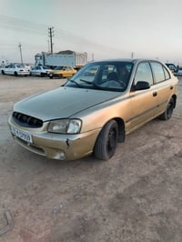 هونداي اكسنت موديل 2000 سياره مصبوغه عام للجماليه سياره خير من الله گي...