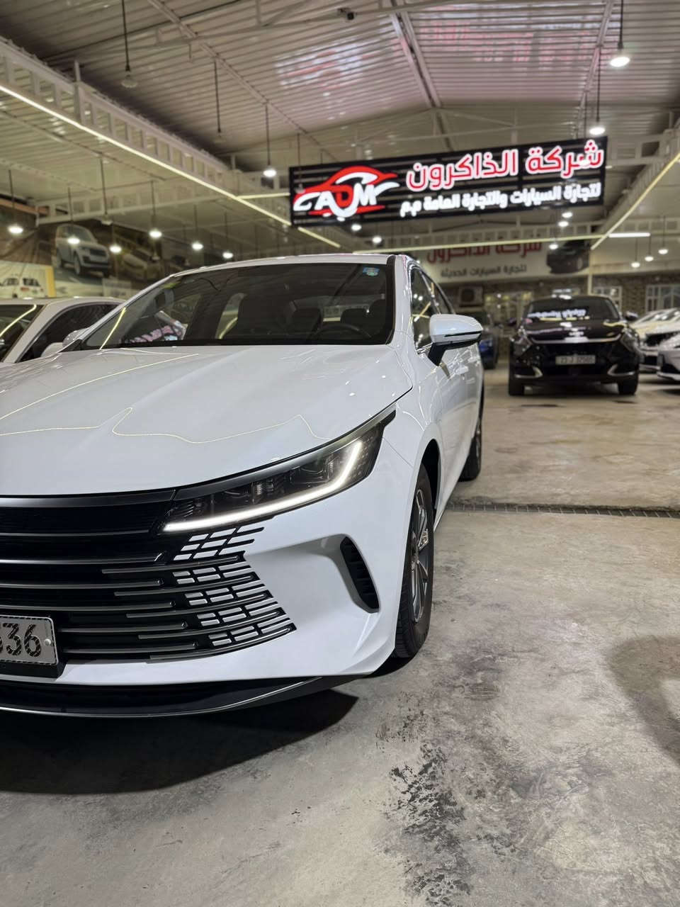 سلام وعليكم بي واي دي BYDدستوريل موديل 2025ماشية11الف مكفوله من الصبغ ولبارد فقطبل شفه مال بنيد لباقي مكفول سعر السياره 20مليون عراقي عنوان السياره بغداد الكريعات شارع القف السني رقم الهاتف ***********
