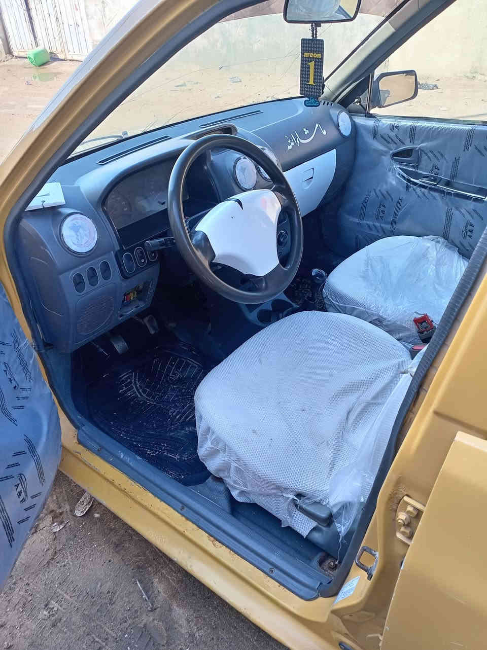 سلام عليكم سياره سايبه مديل 2015 مكينه وكير جدد كهربايات كله شقاله رقم بصره ألماني سنويه منتهيه راعيها موجود حداديه جديده درايمات جدد سياره حلوه وجاهزه رقم الجوال *********** العنوان البصره الزبير السعر ٢٠ وبيها مجال رقم الجوال *********** العنوان البصره الزبير
