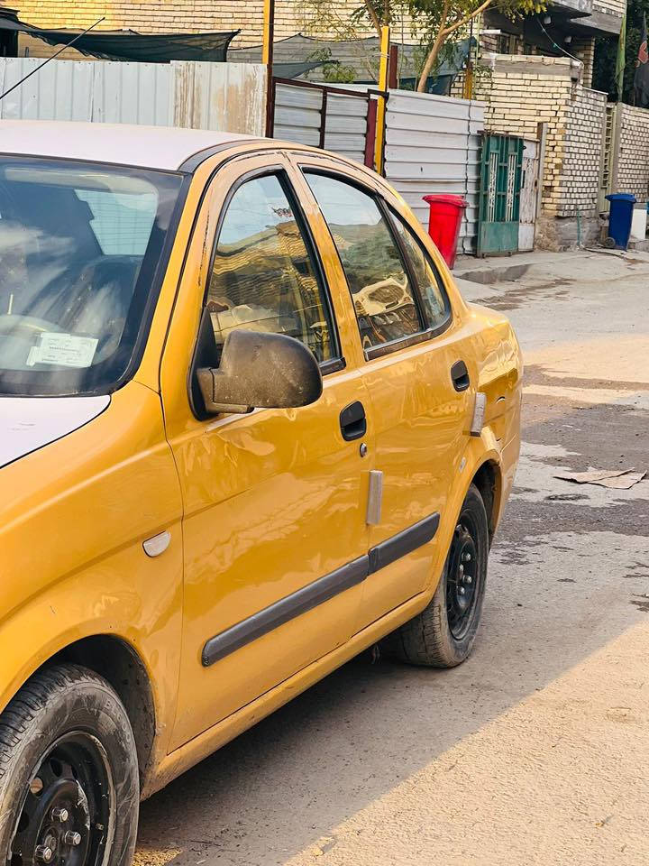 السلام عليكم طيبه للبيع موديل 2016 سياره نظيفه ماينقصه شيء باسمي ثاني يوم احولك دوشمه كامله والسعر 41 وبيه مجال  للاستفسار ***********
