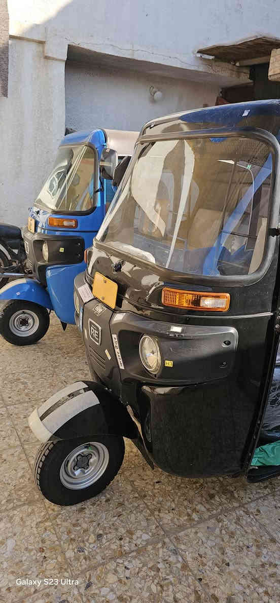 السلام عليكم..تكاتك للبيع.
تكتك موديل 2023 اللون اسود.
تكتك موديل 2023 اللون ازركك.
الاثنين اوراق المصطفى. 
الاثنين بدون ترقيم.
الاثنين مكفولات كفاله عامه من كل شي. 
العنوان. /محافظة واسط/ قضاء النعمانيه/  حي العسكري/
***********.حجي علاء. 
***********
