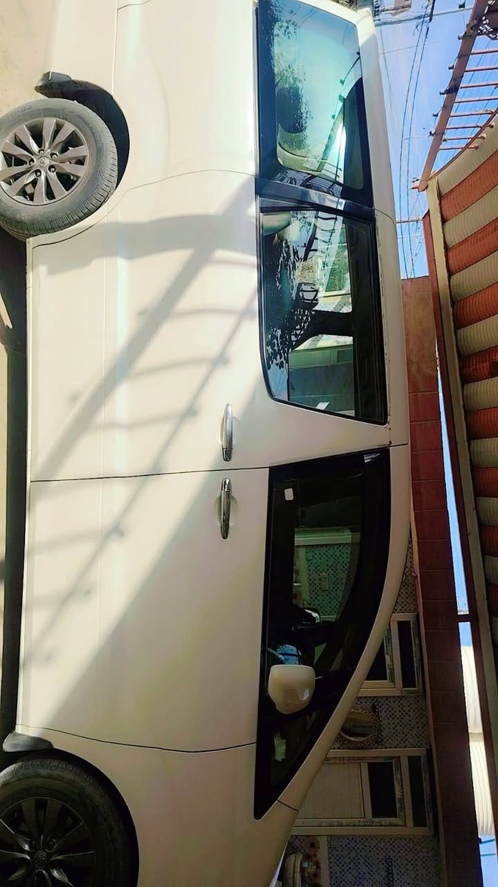 سلام عليكم تويوتا فارد لبيع سياره حلوه وخير من الله موديل 2004رقم بابل سنويه ال27 مكينته 2400 سبعه راكب تحويل مباشر عنوان بابل القاسم ع السعر 125 موبايل ***********
