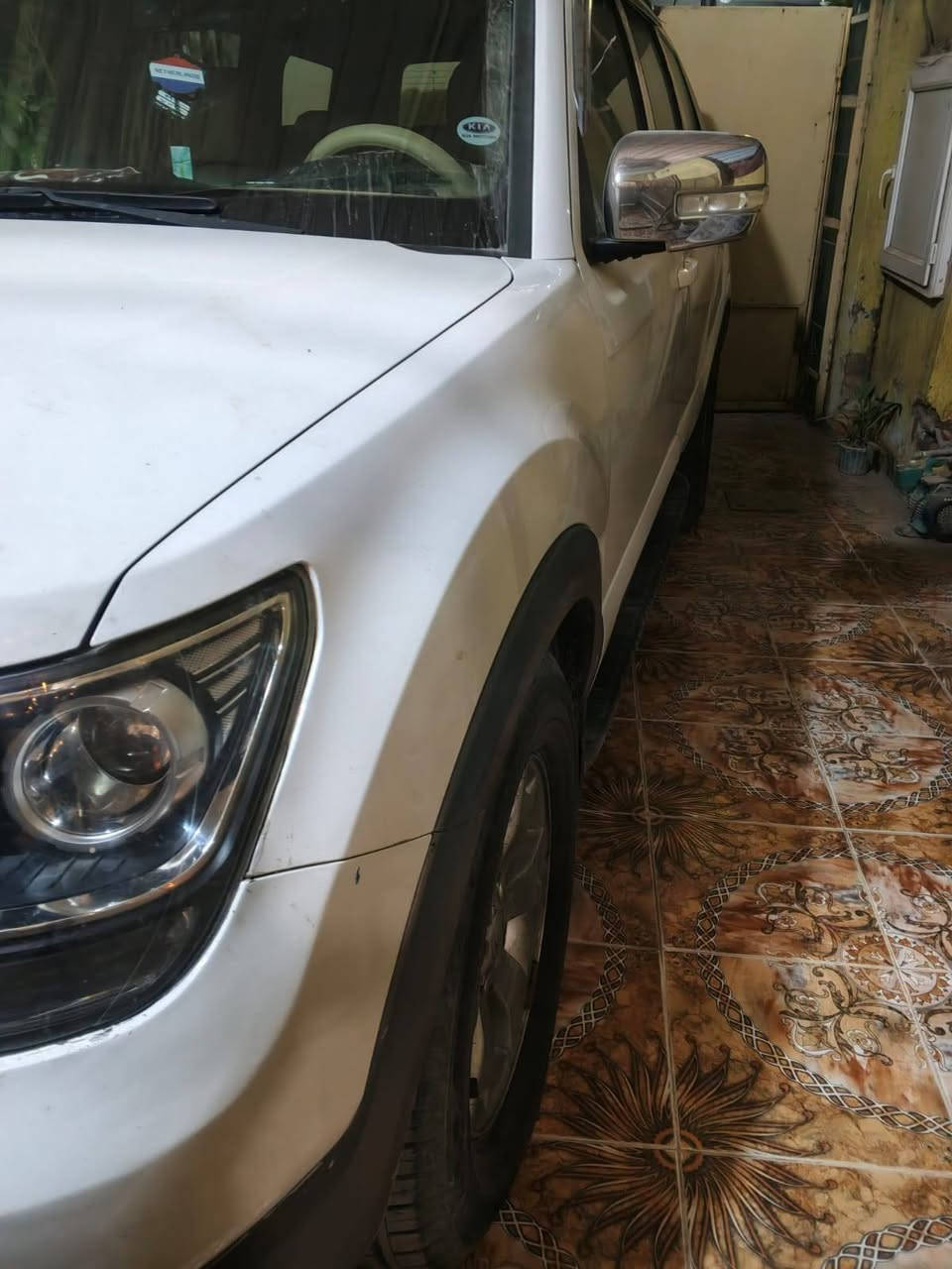 موهافي 2013 السعر ١٣٥ 
بيها صبغ بنيد وجاملوغ 
بيع فقط 

فتحة 

فورويل 

شاشة كبيره 

مقاعد جلد

جاهزة ١٠٠% 

 ديالى بعقوبة...رقم الهاتف  ***********
