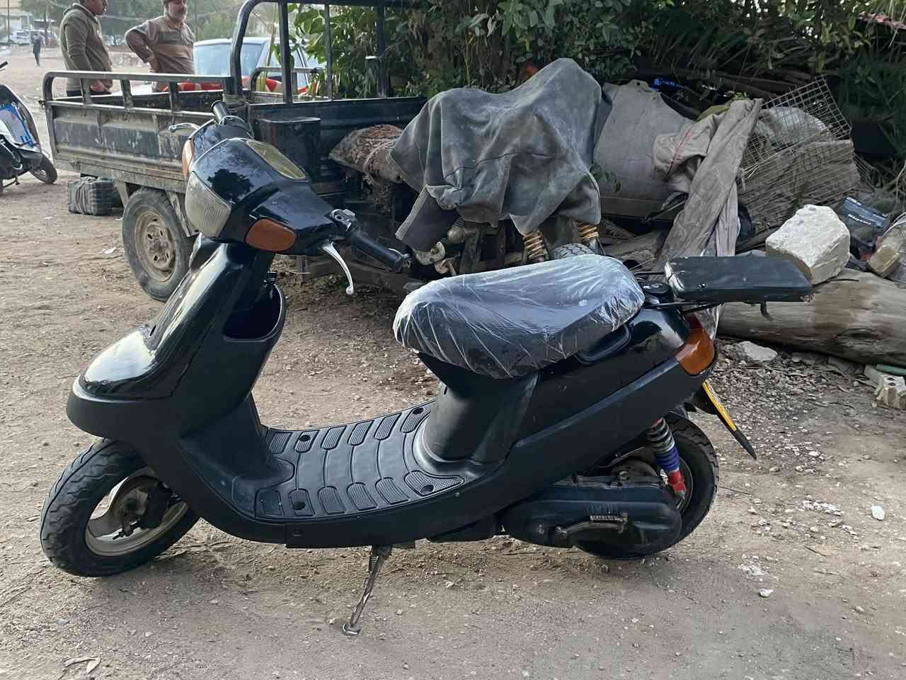 السلام عليكم دراجة بطة البيع دراجة نظيفة مثل بل صور محرك حلو لا صوت كير ولا شي شاصي ما طاك ابد مكفول كهربائيات كلة شغلة تشتغل سلف وهندر شلعة فول الدراجة كاملة من كلشي السعر 275 وبية مجال المكان كربلاء شهداء سيف سعد التواصل خاص او ***********
