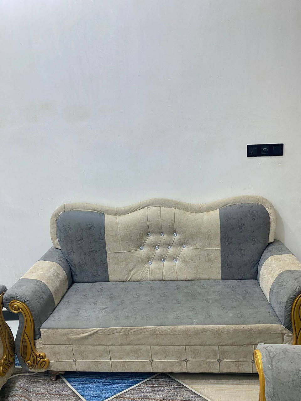 كرويتات لبيع سعر 300 وبيه مجال حك الجيه مكاني ناصريه مركز  استفسار ***********
