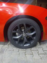 ويل حجم 20مع تايرات نضافه 70بل ميه بيع او مراوس مع 18او 17مكاني البصره...