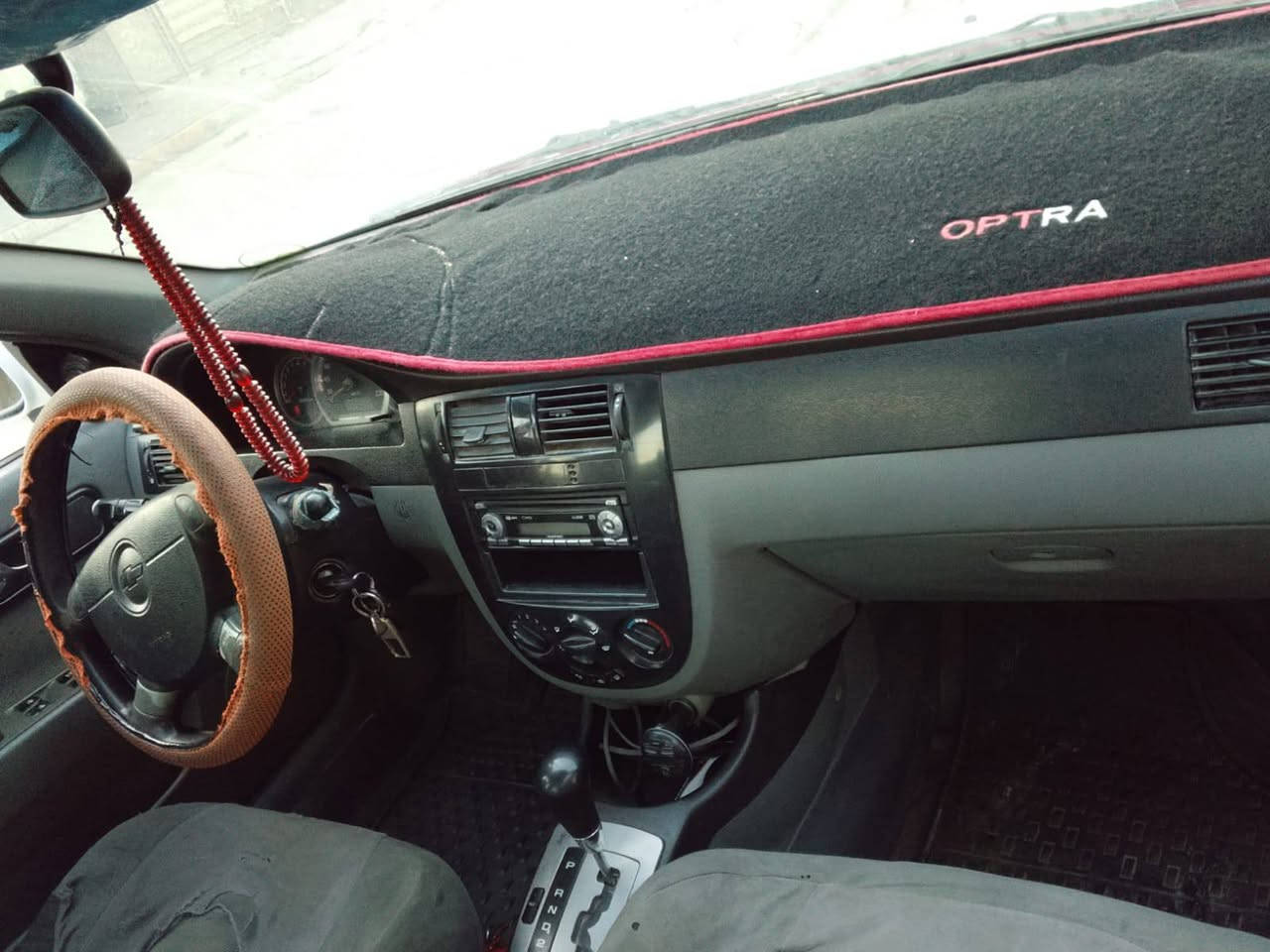 السلام عليكم سياره اوبتره البيع موديل ١١ رقم واسط بسمي رقم ا نكيليزي  بيها بارد بل هلال الباقي مكفوله مكينه بيها بخار تبريد، نقص غاز صدر نص عمر  سعر ٨٥$ بيها مجال ابيع او مراوس حسب قناعه العنوان قريب، على المجمع بسمايه رقم تلفون***********
