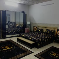 غرفة نوم • 6 قطع • للبيع للسفر