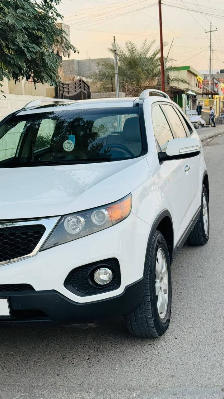 سلام عليكم
سورنتو 

موديل 12 خليجي 

كفاله عامه 

لون ابيض ثلجي 

محرك 2400دوش 

كير محرك مكفول

رقم سليمانيه دولي 

بصمه بانورما

المكان: بغداد منصور 

السعر 158

***********
