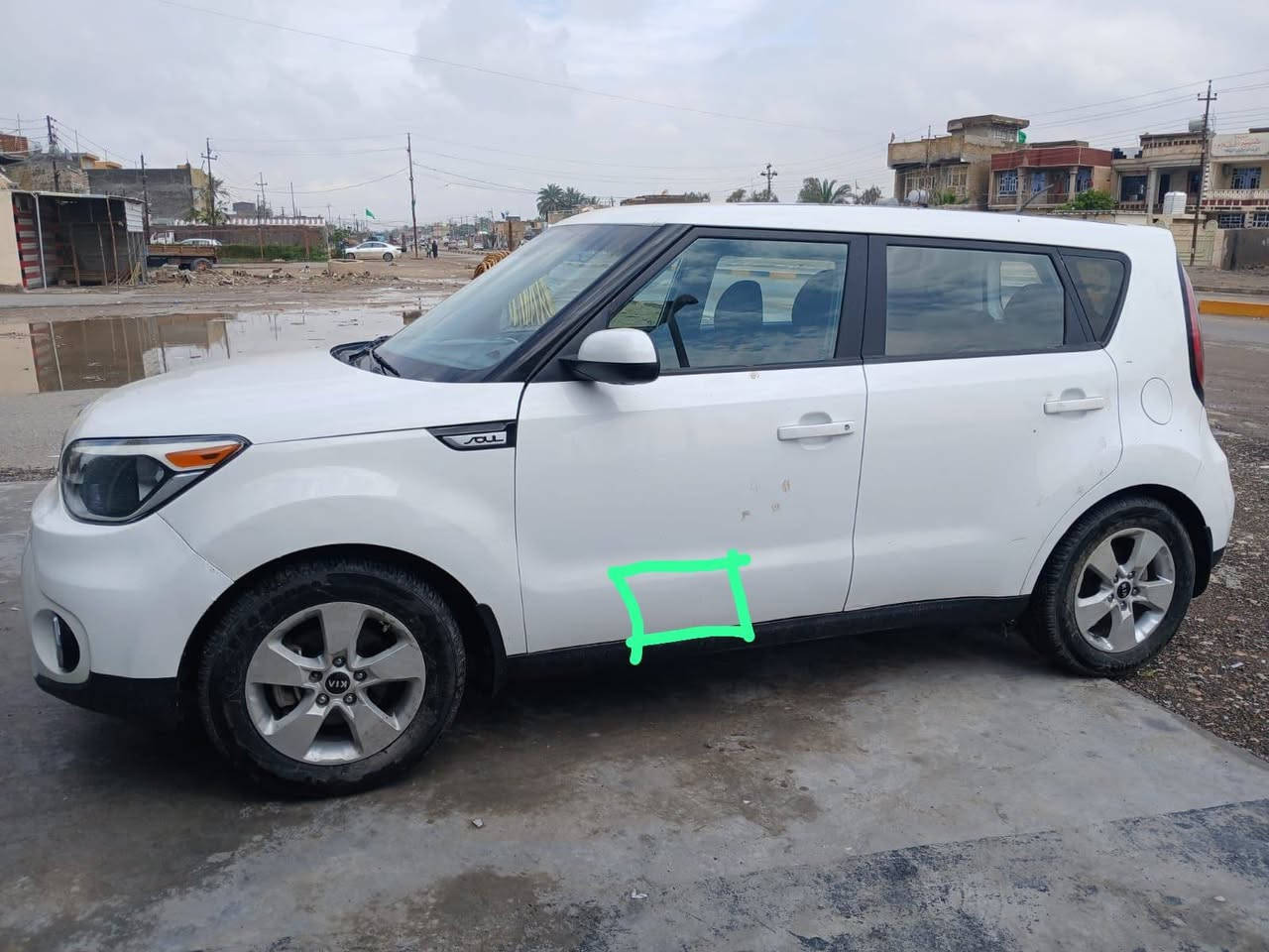 سلام عليكم سول موديل 18 وارد امريكي رقم بغداد حادثهة بس بنيد مبدل وبيهة صبغ جاملغات الأماميه بدون معجون وفتح سياره ليبل واحد محرك 1600 والي مئشر عليهن بارد
سعرها 110 وبيهة مجال شي بسيط حك جية ***********
