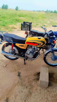 للبيع دراجه يرانيه بدون وراق ستفسار يتصل 07869924677