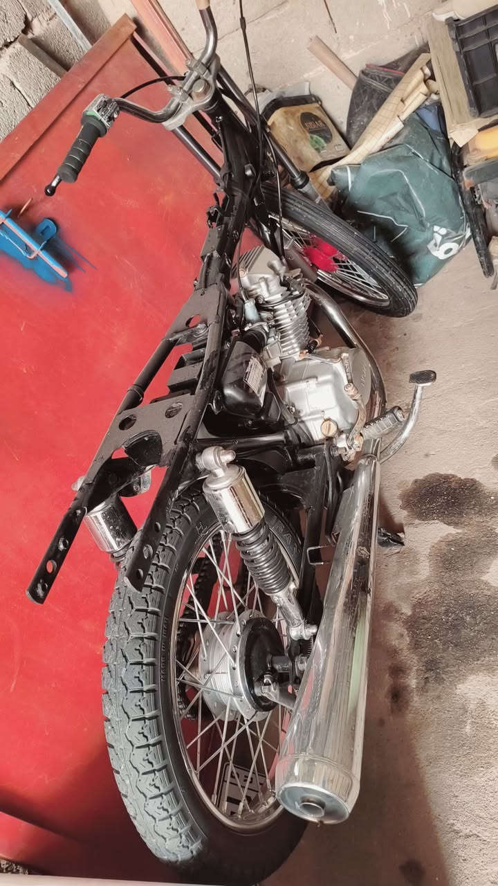 ***********..... 400
