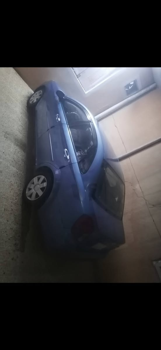 أوبترا للبيع موديل 2007 بدون ضرر بدون صبغ محرك وطخم شرط تبريد ثلج شرط التحويل السعر 66 رقم الهاتف *********** مكان موصل
