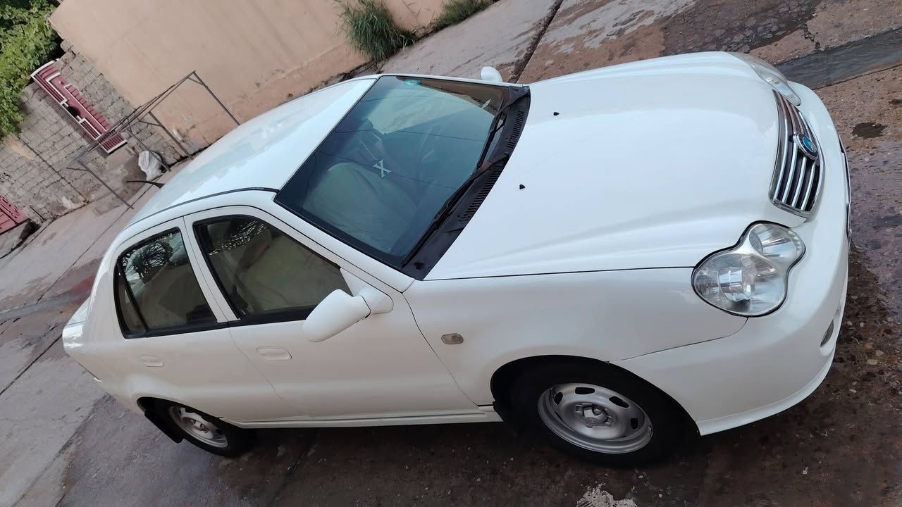للبيع Ck
موديل 2013 نينوى باسمي
بيها باب خلف السايق صبغ وراس الجاملغ فقط
بدون دواخل 
السعر ٤٨ وبيها مجال بسيط
***********
