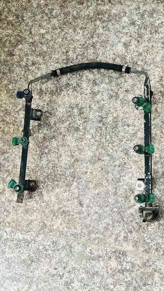 مواد شوفرليت لوف للبيع 2تخم محاول  مسطرة نوزلات جويتر كامل مع الحساسات واتربم رولك قايش حساسات كزوز 2 حساس كرنك اي سي 1 عينة كلج ملاحظه المواد مستعمله وليس جديد مكاني ناصرية سوق الشيوخ ***********
