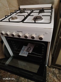 طباخ جديد وضع الشركة يشتغل غاز و كهرباء جديد جديد 07804484390