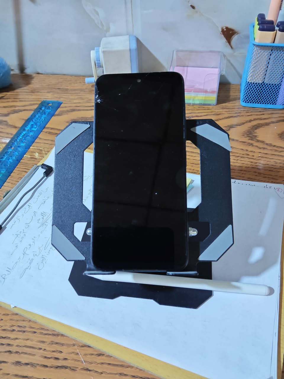 السلام عليكم اخوان عندي هذا الجهاز نضافتة فول مابي بس الشاشة يعوزها تبديل وماعندي امكانيه ابدلها ف الجهاز للبيع اسم الجهاز Infinix Hot 40i
 حط سعرك عجبني ابيعك للتواصل واتساب فقط 
***********
