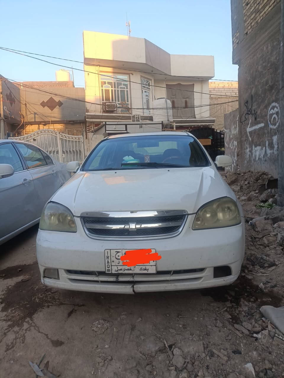 اللهم صل على محمد وال محمد 
السلام عليكم دايو لاستي اوبترا  موديل 2007 مابيها اي ضربة حداديتها نص وگير ومكينه جدد  تخم تاير جديد سنويتها اليوم انتهت صلاحيتها رقمها بغداد مداور كبل سعرها 57 ورقة 
مكانها بابل شارع الحسينية 
رقم الهاتف‏ ‪***********‬‏ 
‏
