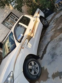 هايلوكس • موديل ٢٠٠٦ • مكينة وكير