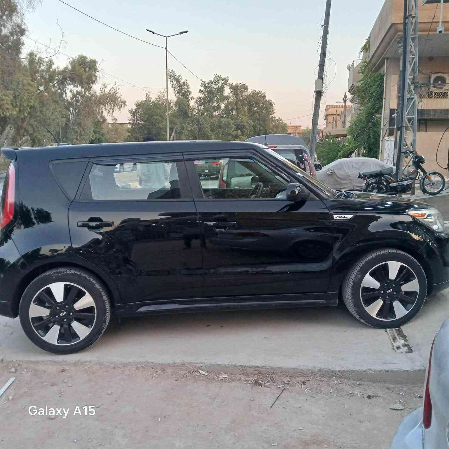مرحباً
كيه صول 

موديل ١٦

رقم بابل بسمي سنويه لل٣٠

سياره قطعتين بيها بدون دواخل 

السياره جديده 

مكينه كير خير من الله 

مكينه ٢٠٠٠

فول مصفات ماعده الفتحه

شاشه كبيره لمس بلادي

كامره دواره بلادي

تحكمات جهتين 

مثبت سرعه 

لايت اوتو مع البصمه ليلي نهاري وحده يشتغل ويطفي 

سماعات اناره محيطيه

اناره اسفل الباب بلادي 

كلوب نقص مابيها 

حداديه جديده 

تخم تاير جديد 

ادامه جديده 

ويل كب رياظي

مسجل دمام خلفي امامي

تتفئه نار 🔥 

تبريد ❄️ 🧊 

لايت عدسه مو كلوب عادي

جام اوتو 

مري كهرباء هيتر

هاتف ***********
