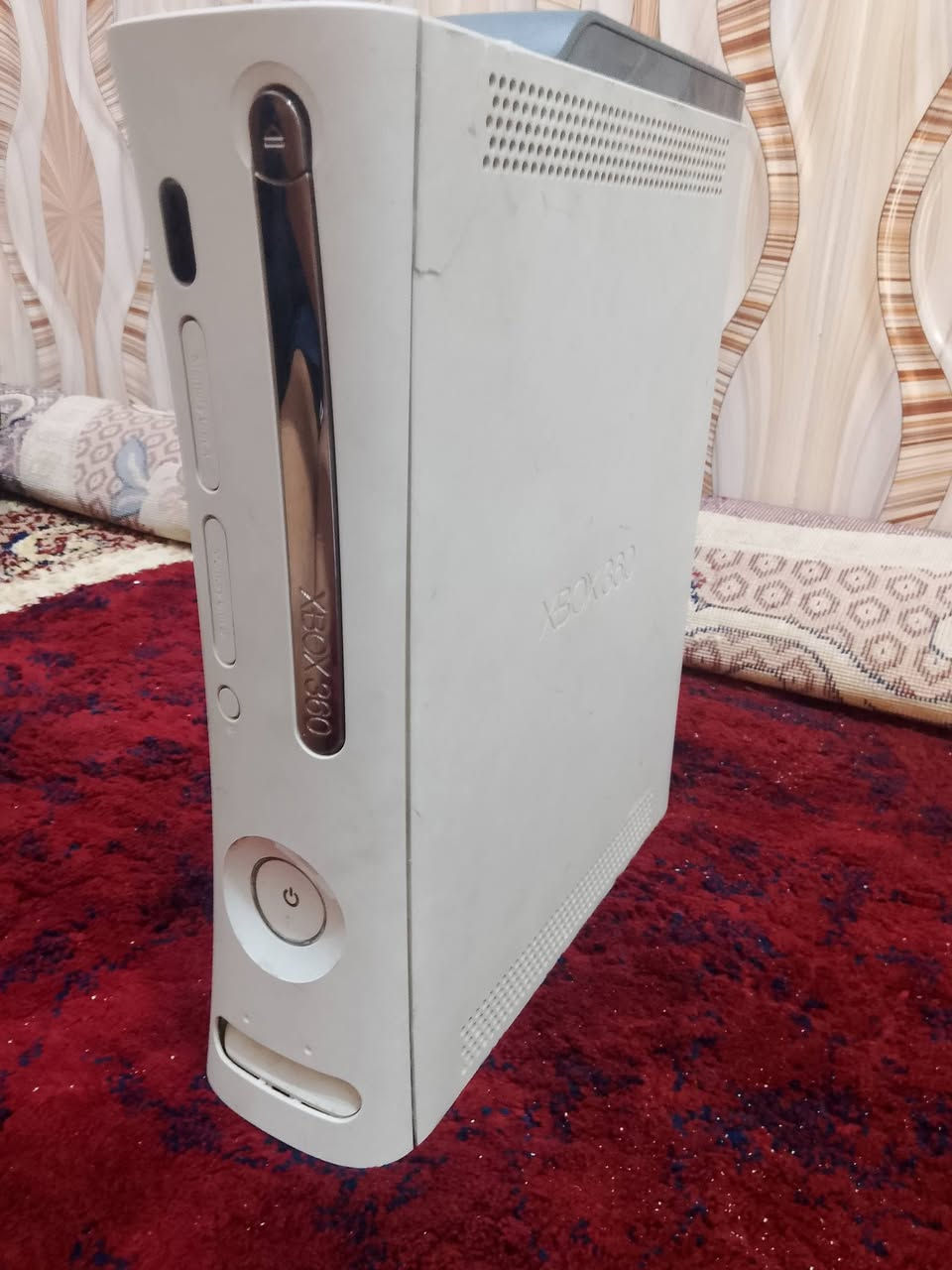 السلام عليكم اكس بوكس 360 فات بي 240 لعبه انواع العاب
كامل مكمل نقص فقط HD 

بيس 18 و22

فيفه 18 و22

انواع الزونبي 
مايكرافت 

وبي gta5

وبي andreas

وبي كلفت أوف تيوتي

وبعد انواع العاب 

مكاني نجف كوفة الاستفسار 

*********** واتساب مفتوح
